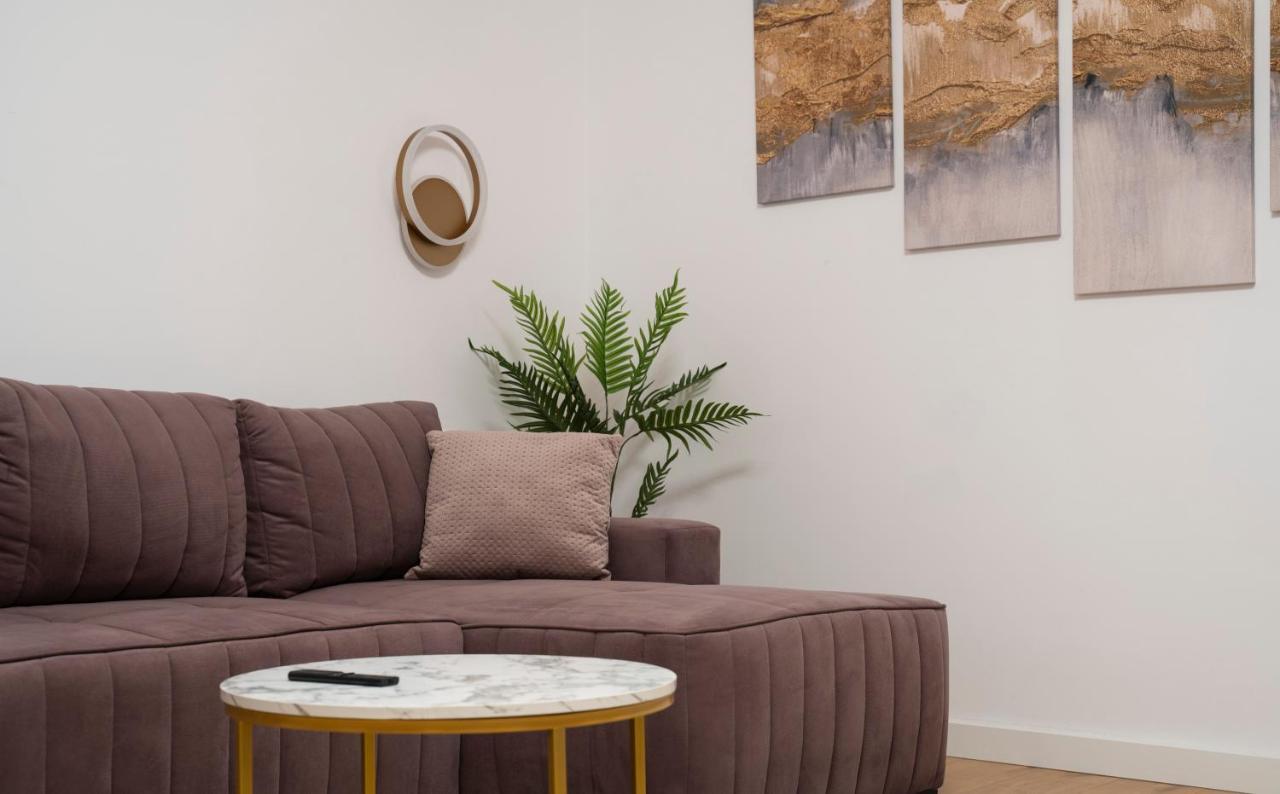Coban Residence - A3 - Scandinavian Apartment Brasov Ngoại thất bức ảnh